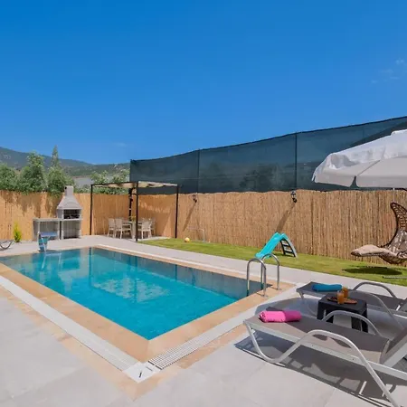 Natural Secret Garden Apartment Fethiye